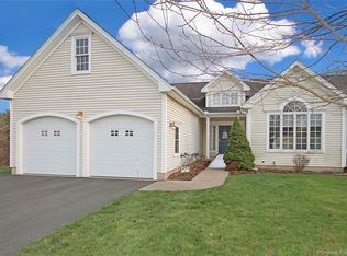 66 Boysenberry Ct UNIT 66, Suffield, CT 06078