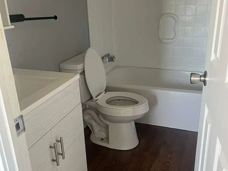 4400 Broad St #90 — Photo 11