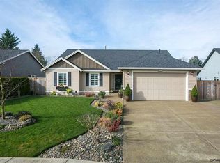 20907 Yukon St NE, Aurora, OR 97002