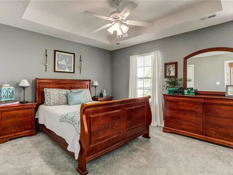 612 Pebble Beach Dr — Photo 4