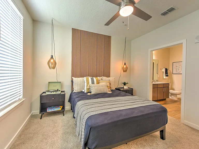 8283 Baymeadows Rd E — Photo 52