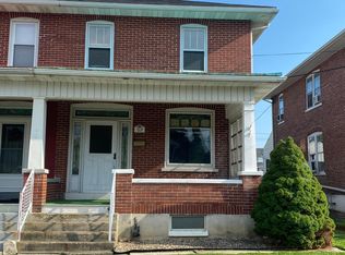 114 E Smith St, Topton, PA 19562