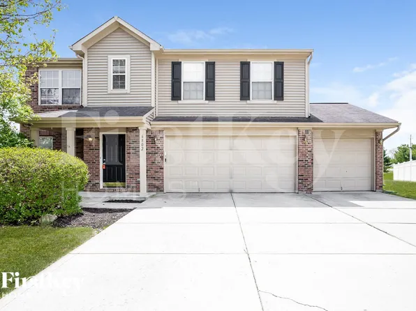 6802 N Denton Ct, McCordsville, IN 46055