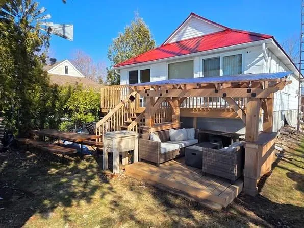 4250 Plum Point Rd, Ramara, ON L3V 0P8