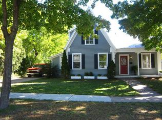 411 S Division St, Waupaca, WI 54981