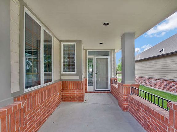 3rd image of 4508 N Barton Creek Ct