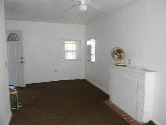 4th image of 2001 E 83rd St
