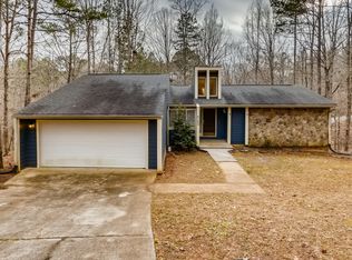 6125 Fair Oak Dr, Villa Rica, GA 30180