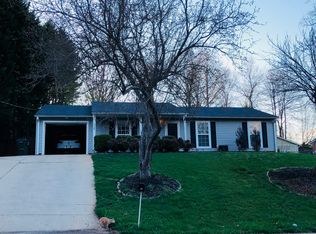 325 E Celestial Dr, Greer, SC 29651