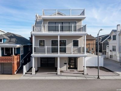 36 Illinois Avenue, Long Beach, NY, 11561