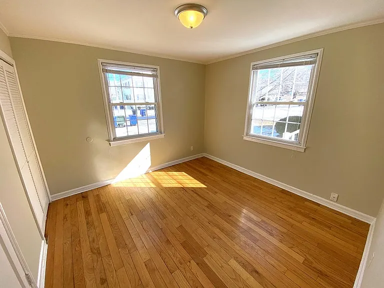 106 Margaret St #A — Photo 7