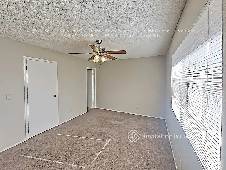147 W Hillside St — Photo 10