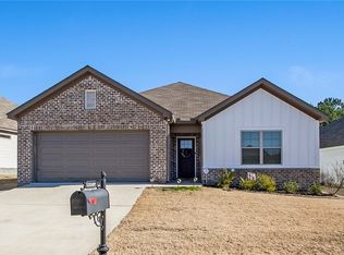 13107 Garden Creek Ln, Northport, AL 35473