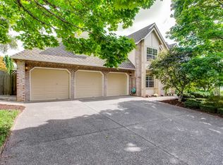 14940 SW Peachtree Dr, Tigard, OR 97224