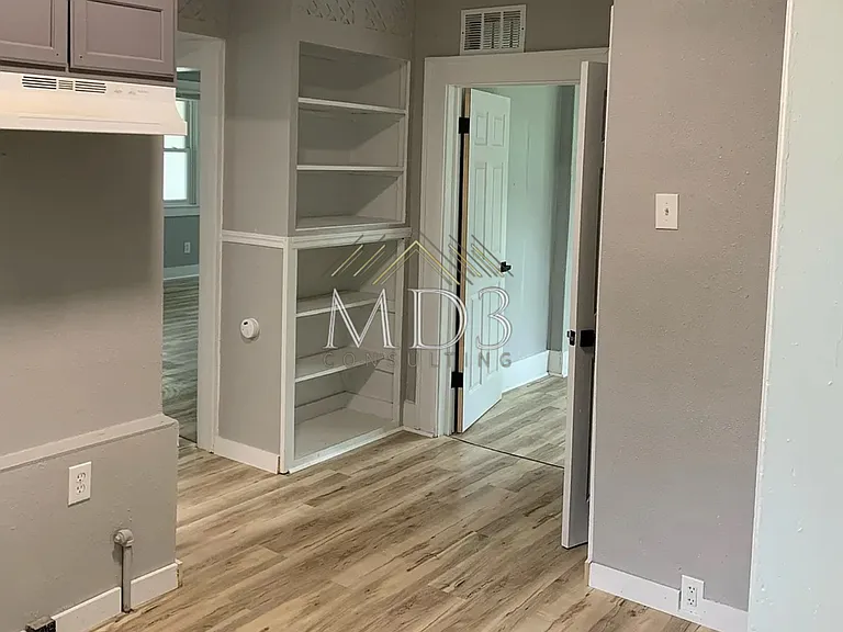 45 Beacon Ave — Photo 15