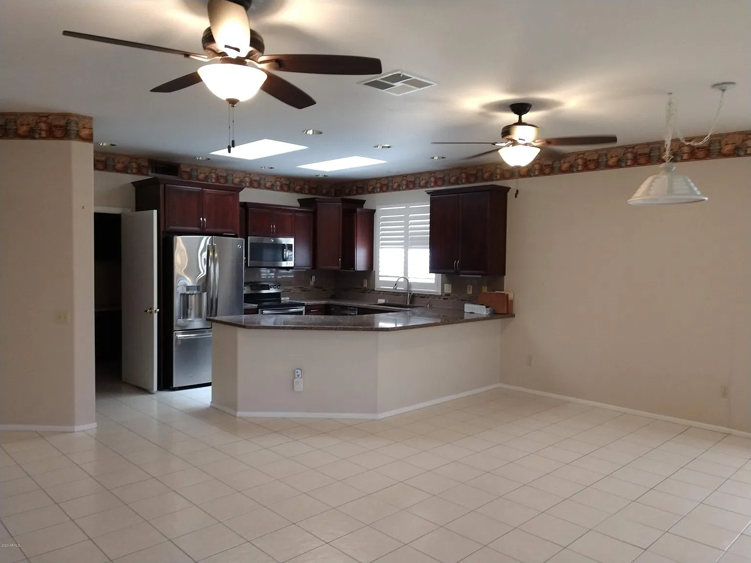 2 bed, 2.0 bath, 1787 sqft, $1,900 — Photo 3