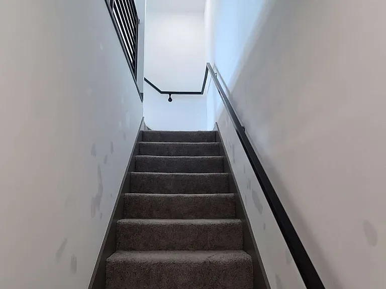 644 N Hobart Blvd — Photo 36