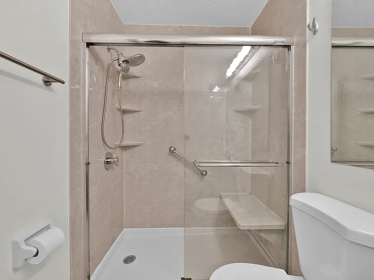 203 Markwood Dr — Photo 36