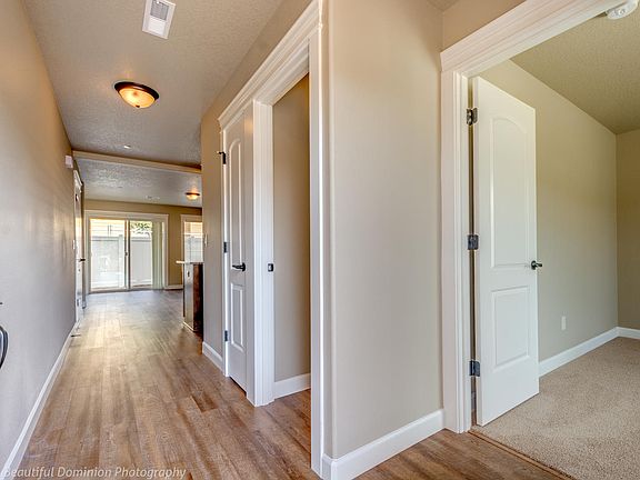 3rd image of 8222 NE 20th St