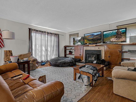 4th image of 511 6th Ave S