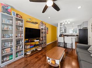 1260 E 4th St APT 6, Long Beach, CA 90802