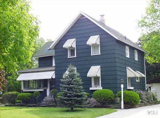 641 Laplaisance Rd, Monroe, MI 48161