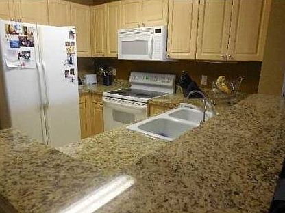 4th image of 4155 Crystal Lake Dr