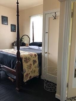 4th image of 503 Puget St NE #Top