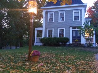 42 Rocky Hill Rd #B, Amesbury, MA 01913