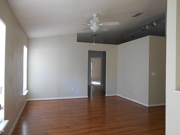 2nd image of 17742 Pebble Creek Ct