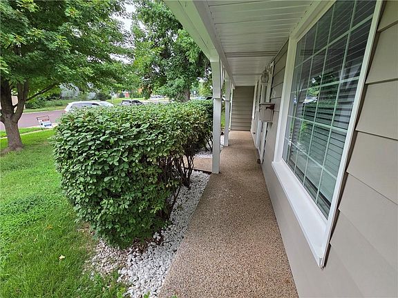 3rd image of 7211 Lamar Ave