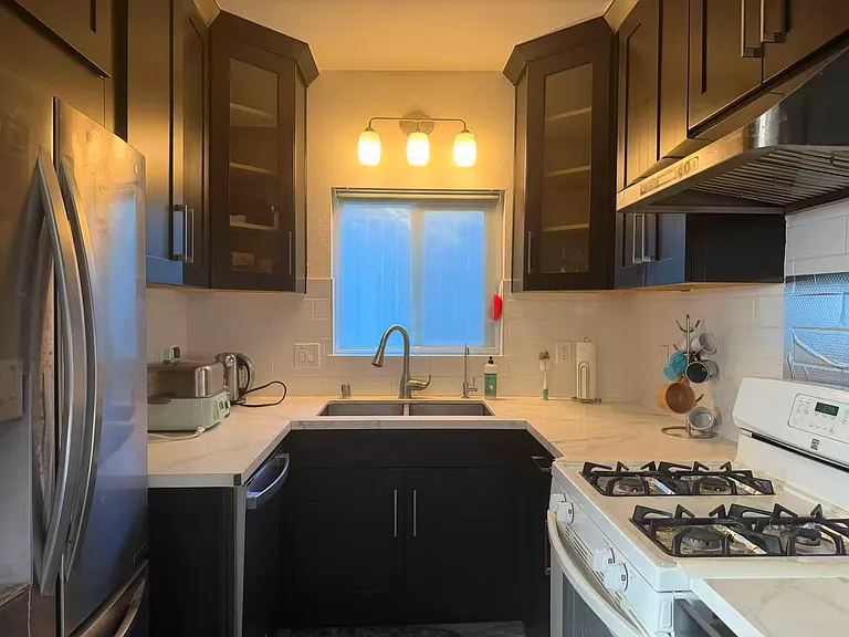 3439 1/2 Altura Ave — Photo 7