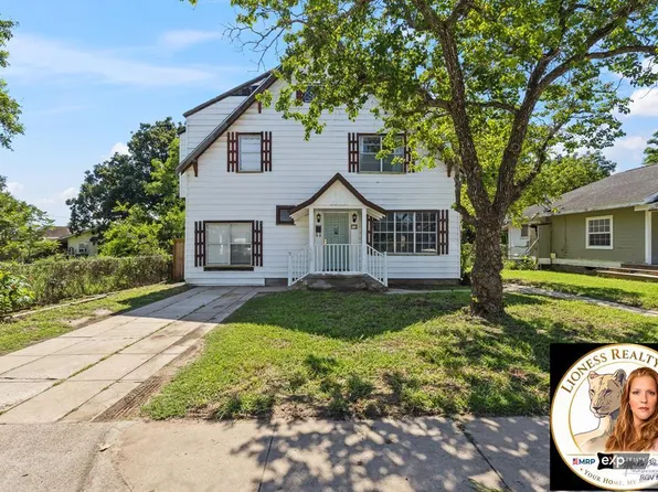 742 Palm Dr, Mercedes, TX 78570
