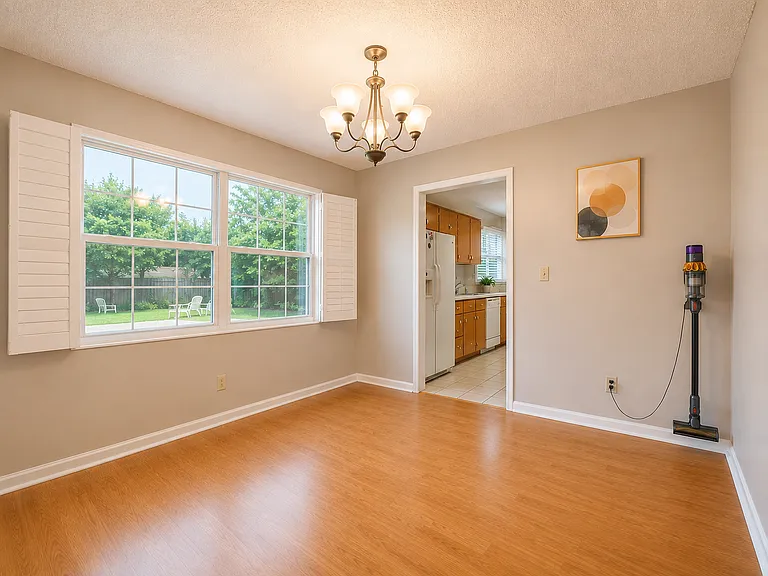 2927 Cocovia Way — Photo 14