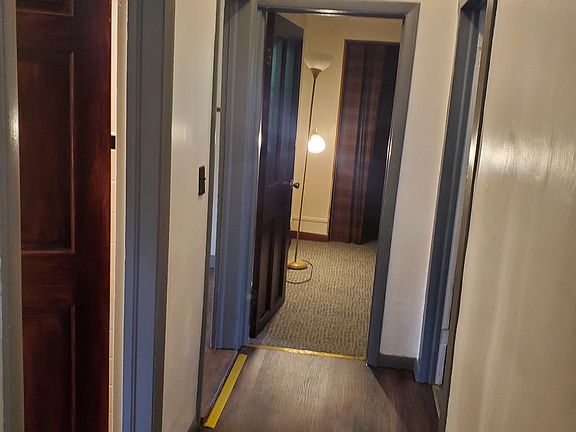 2nd image of 101 Pendleton St APT 2