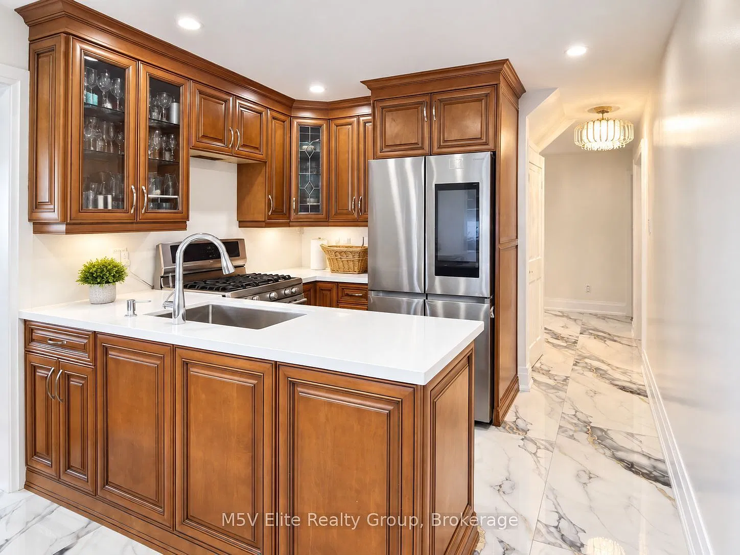 1 bed, $999 — Photo 4