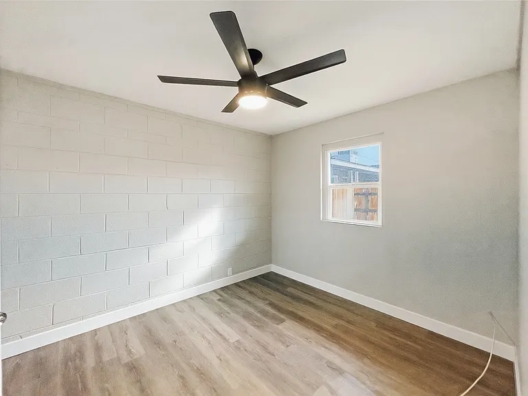 513 E Hatcher Rd #6 — Photo 7