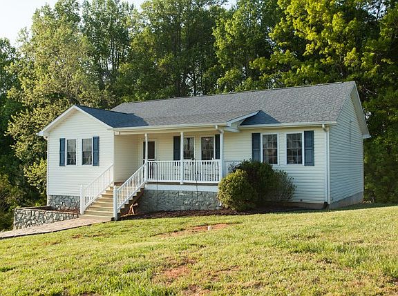 2nd image of 174 Cornfield Ln