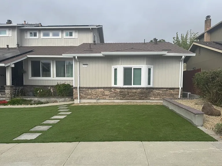 Jade Cir — Photo 1