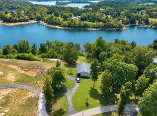 983 Cave Heights Ln, Falls Of Rough, KY 40119