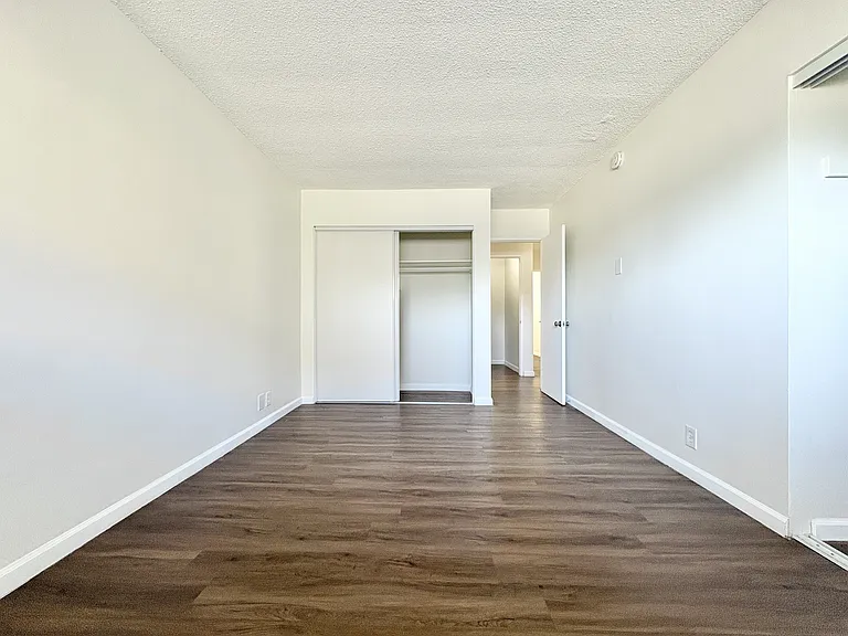 647 Olive Ave — Photo 11