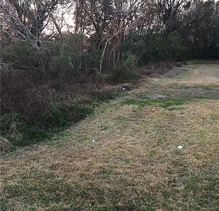 2nd image of 3114 Old Tampa Hwy