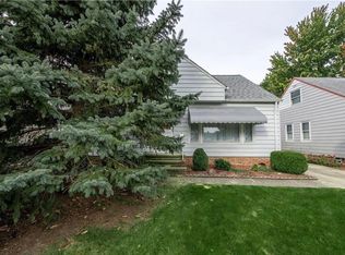 4674 Summer Ln, Brooklyn, OH