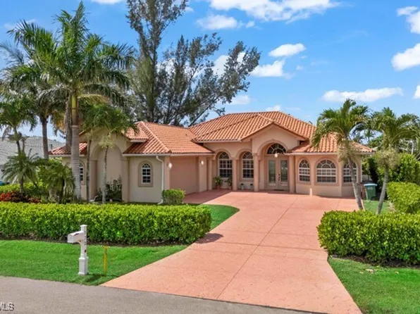 172 SE 23rd St, Cape Coral, FL 33990