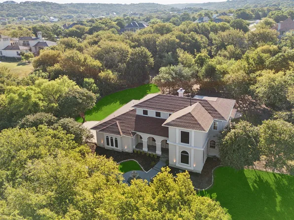 2808 Emerald Sound Dr, Cedar Hill, TX 75104