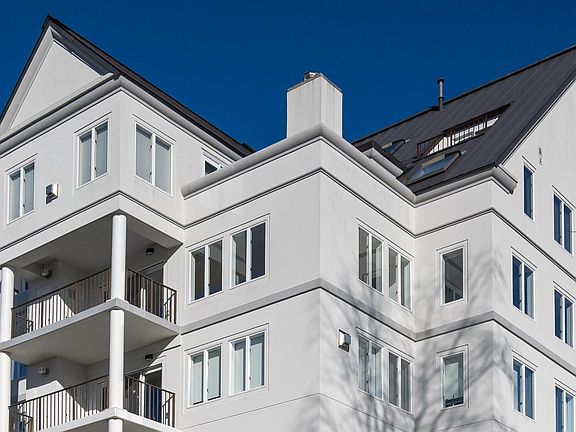 2nd image of 12 Mountain Laurels Drive #503