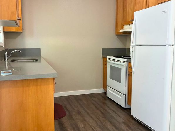 822 S Columbia St APT 3