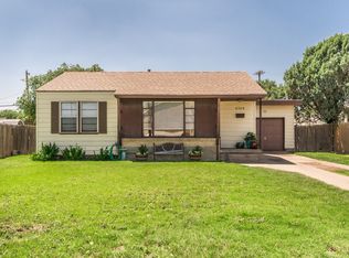 4304 S Hughes St, Amarillo, TX 79110