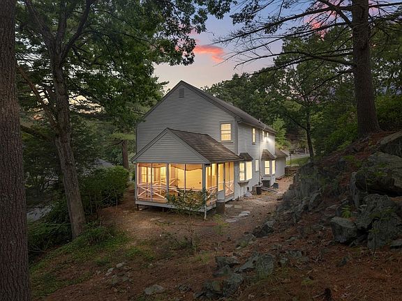 2nd image of 45 Blueberry Ln