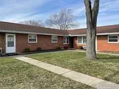 91 Chris Dr photo 1